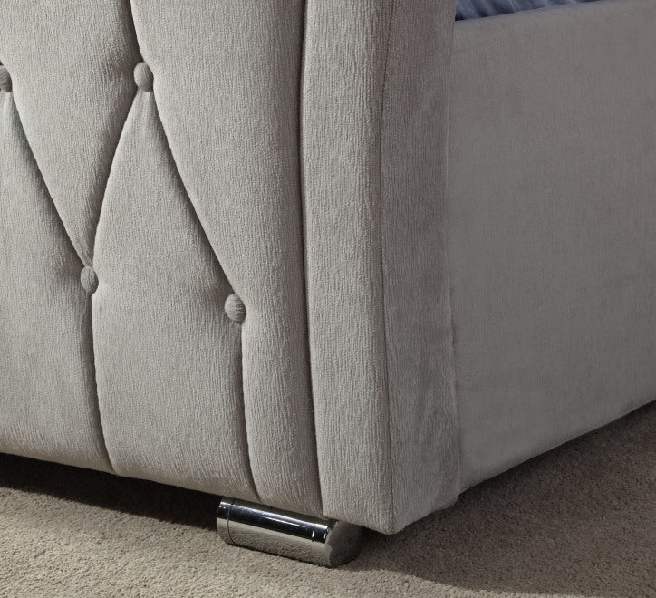 Kingston Gas-Lift Bed