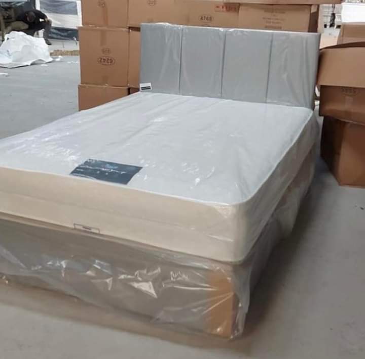 The Venice Divan Set