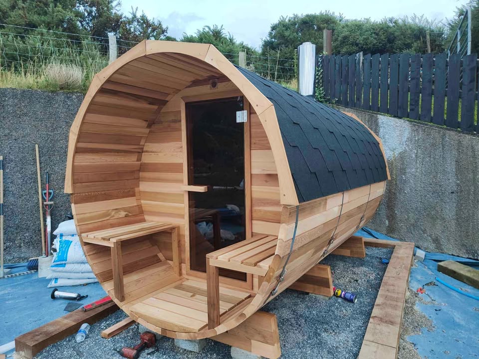 Canadian Cedar Wood-Fired Sauna 4-6 People With Porch RESTOCK FOR LATE SEP EARLY OCTOBER, CONTACT TO PREORDER