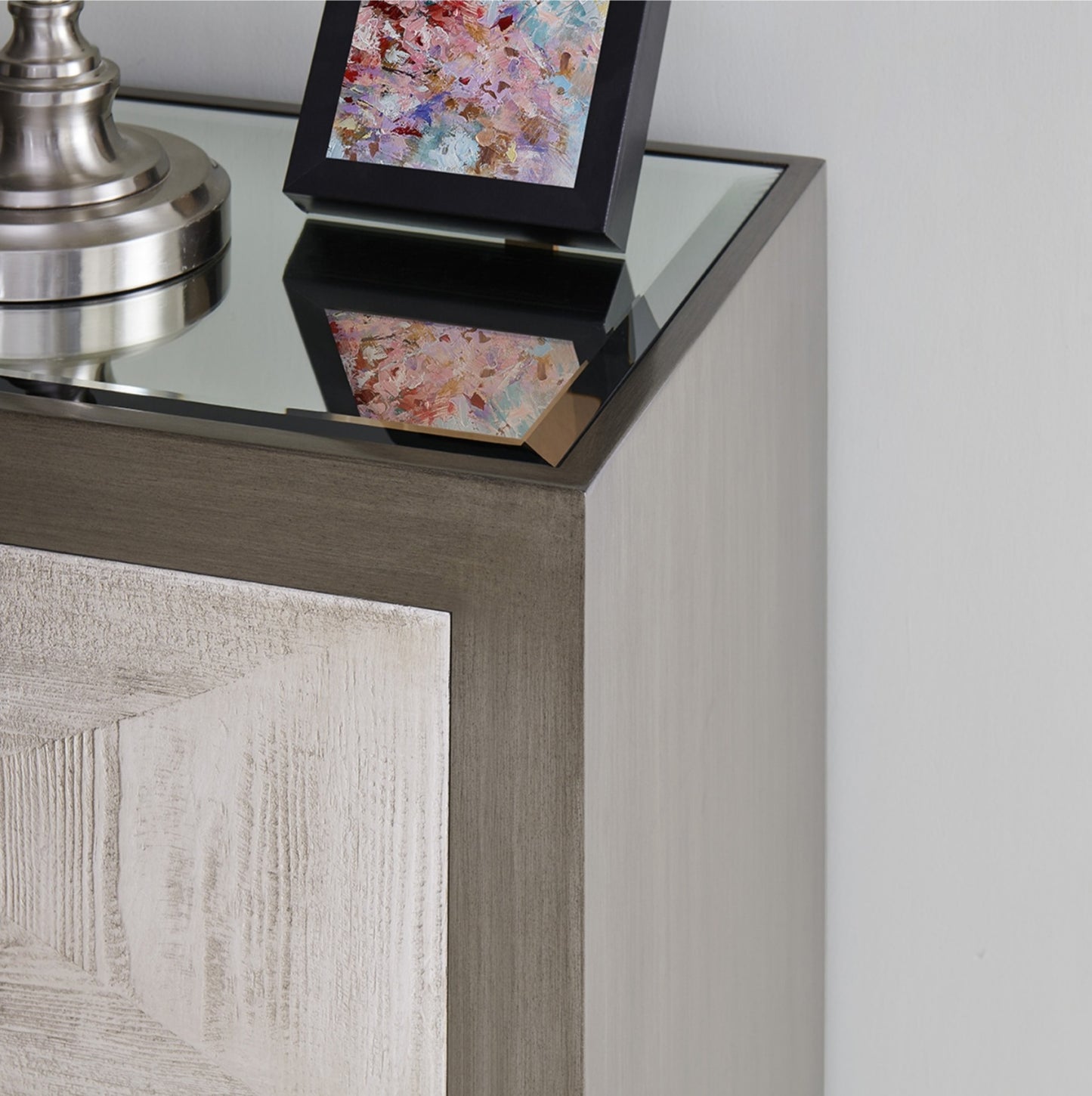 Nova Bedside