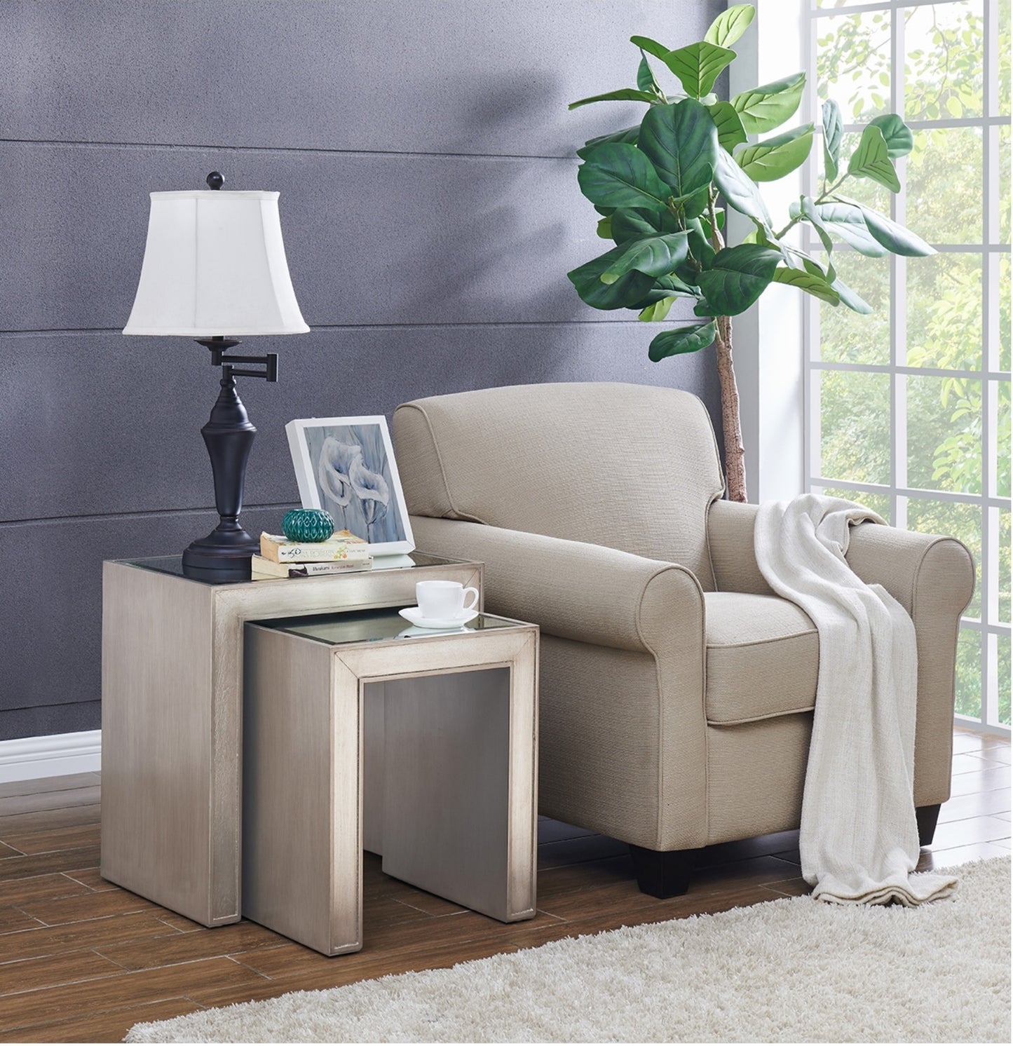 Nova Nest of Tables