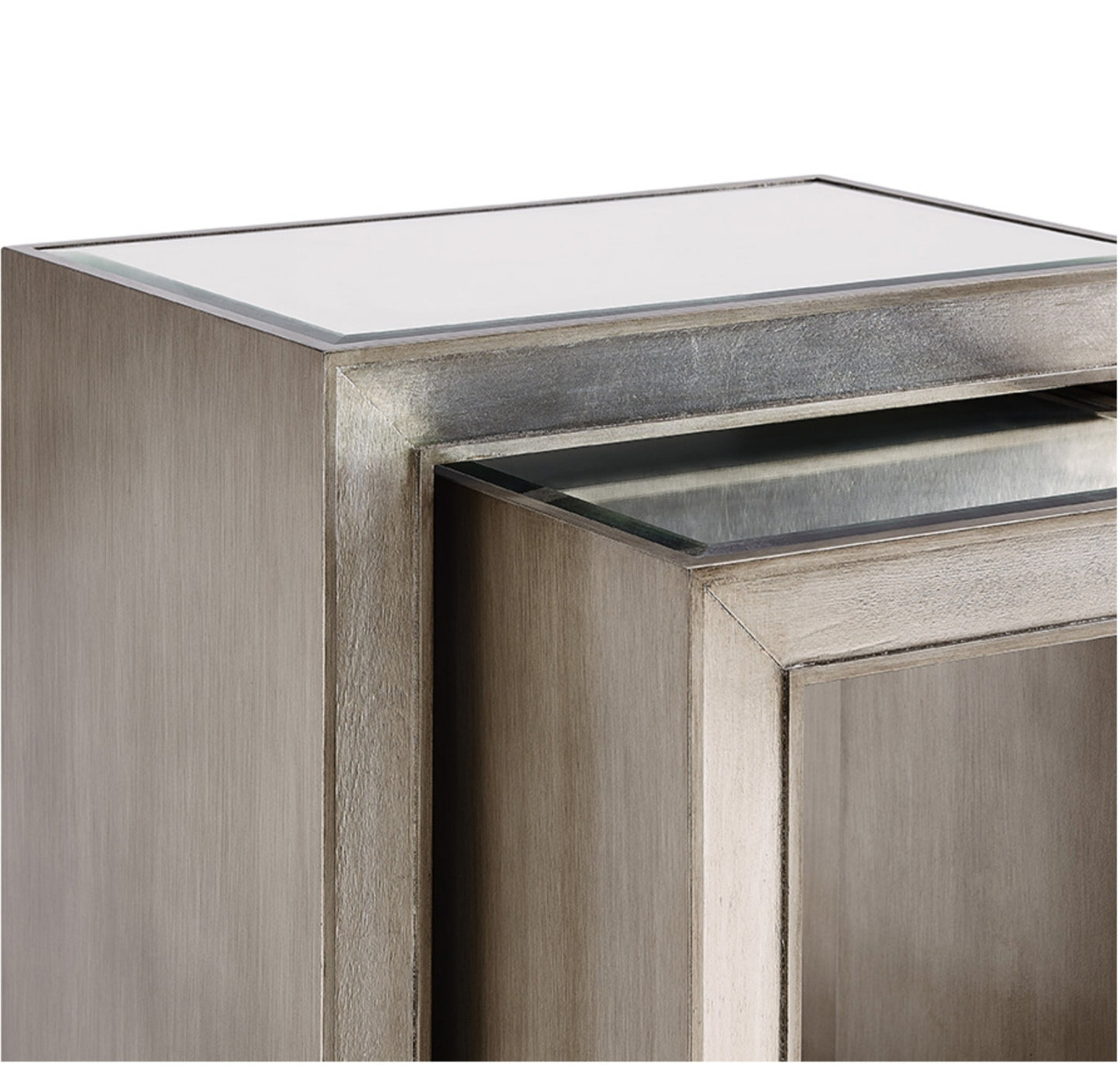 Nova Nest of Tables