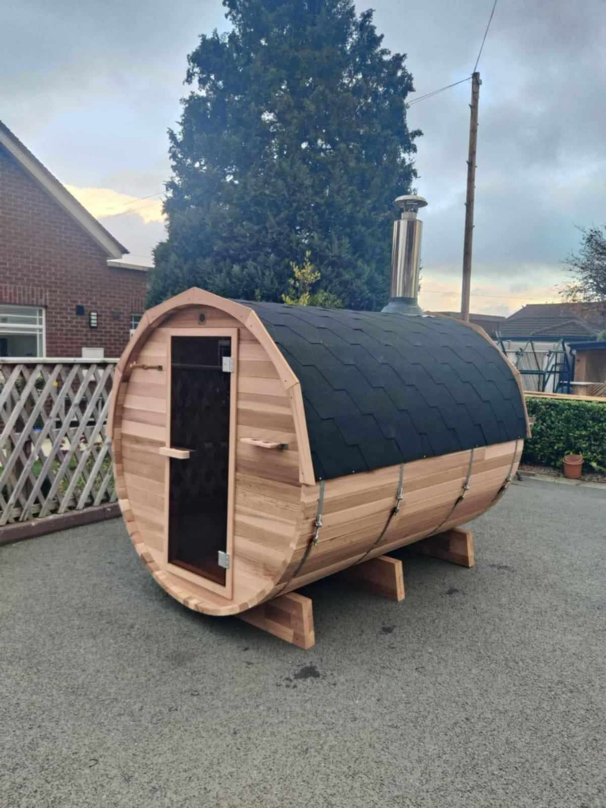 Canadian Cedar Wood-Fired Sauna 4-6 People