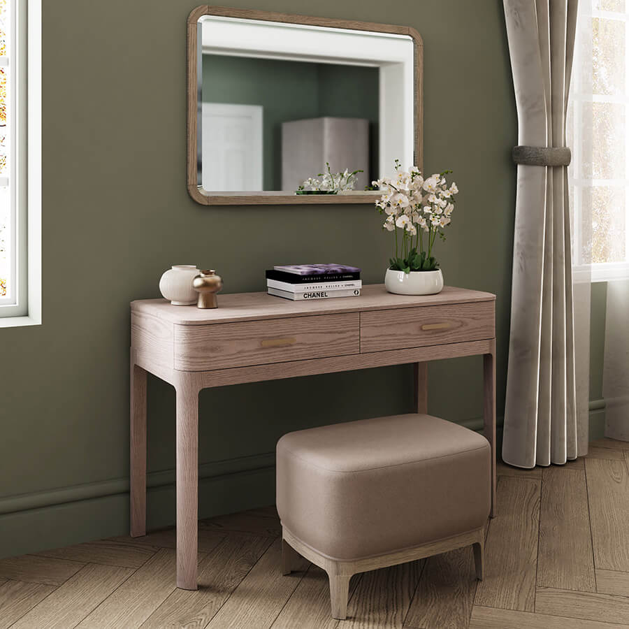 Zahra Mirror