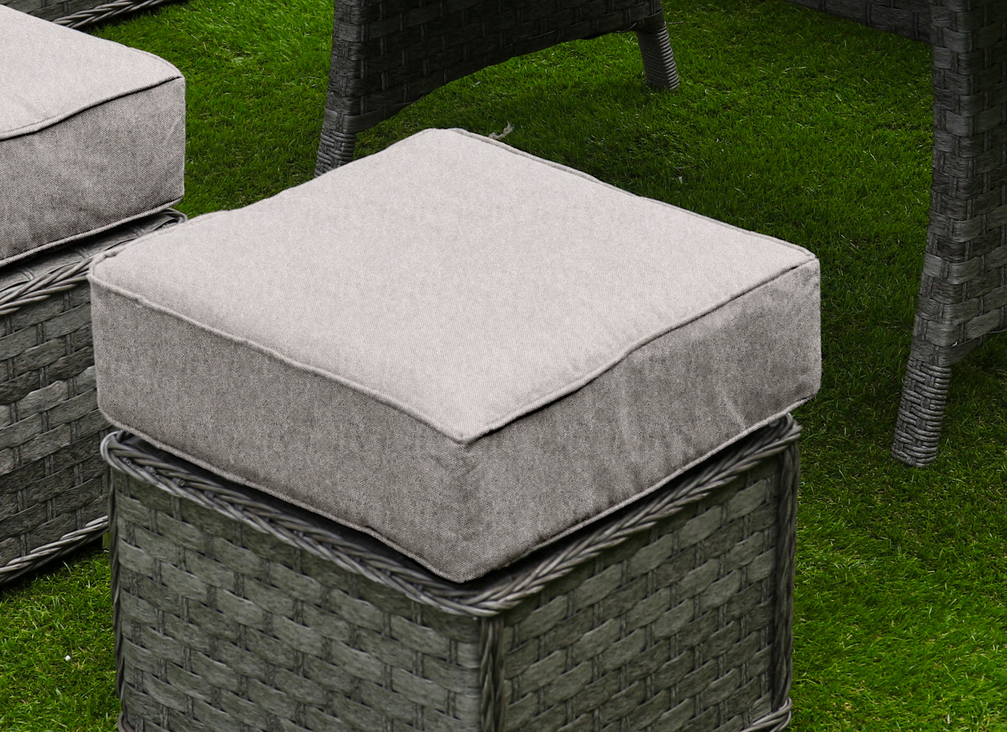 Amalfie Corner Set