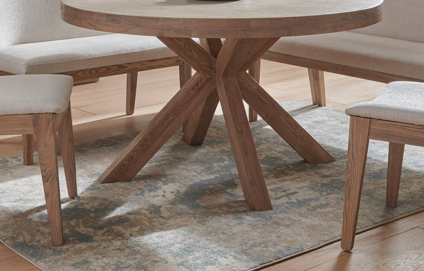 Falun Dining Table Round - Oak