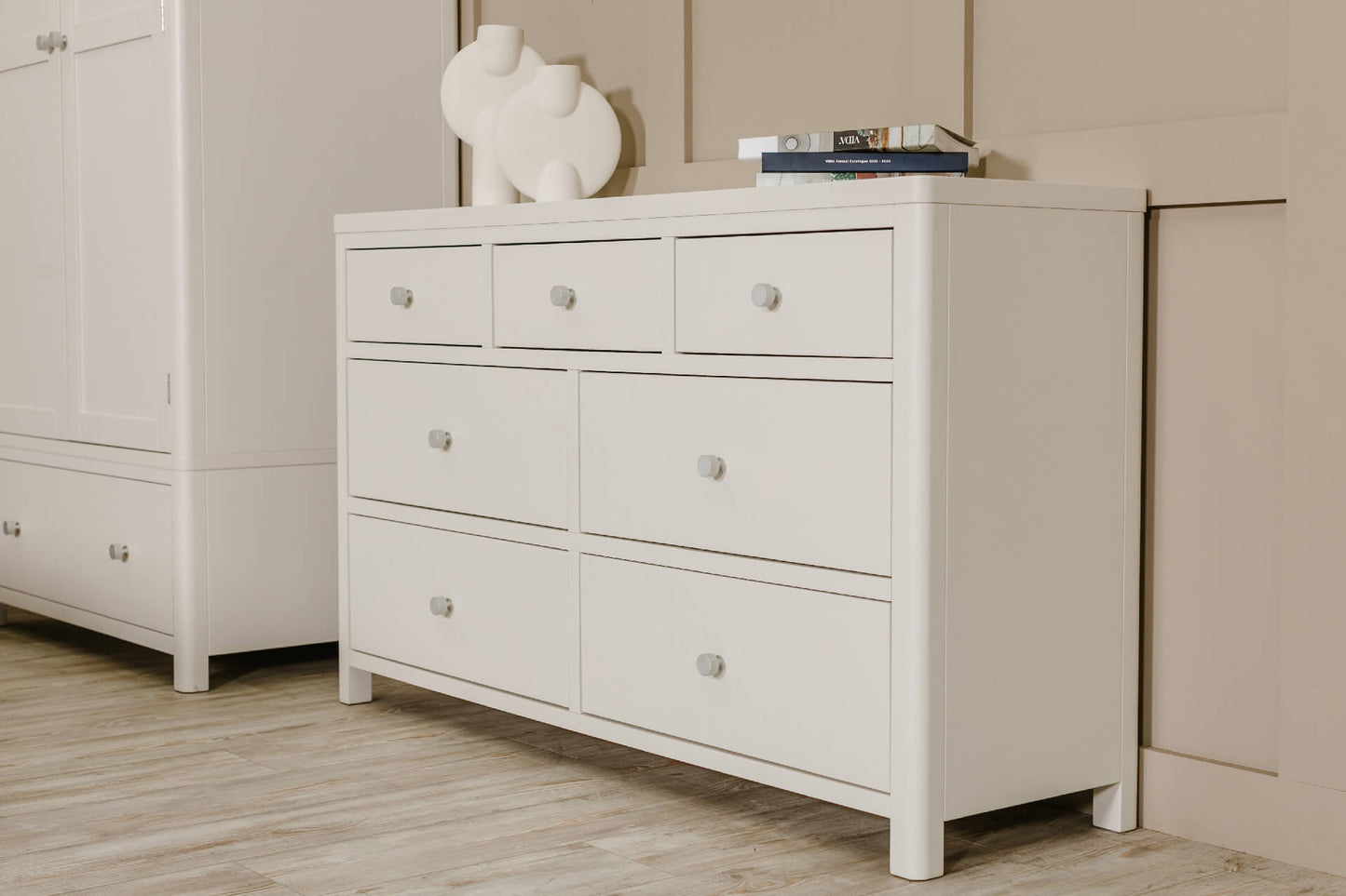 Freya 7 Drawer Chest - Natural