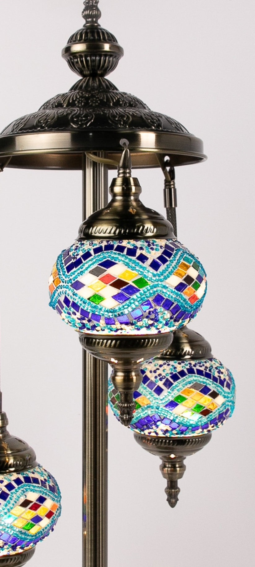 3 Globe Moroccan Table Lamp (Light/Dark Blue Waves)