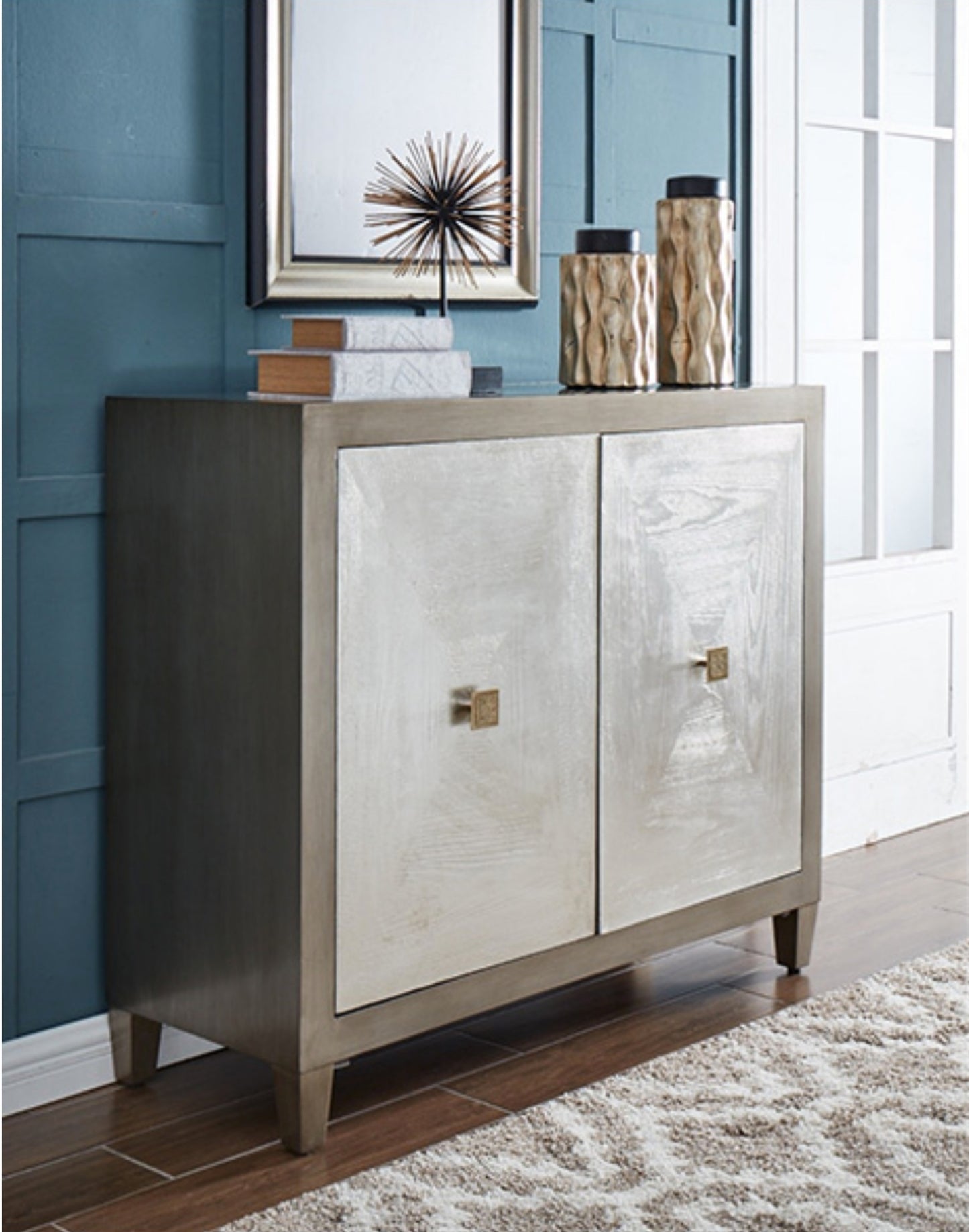 Nova Small Sideboard