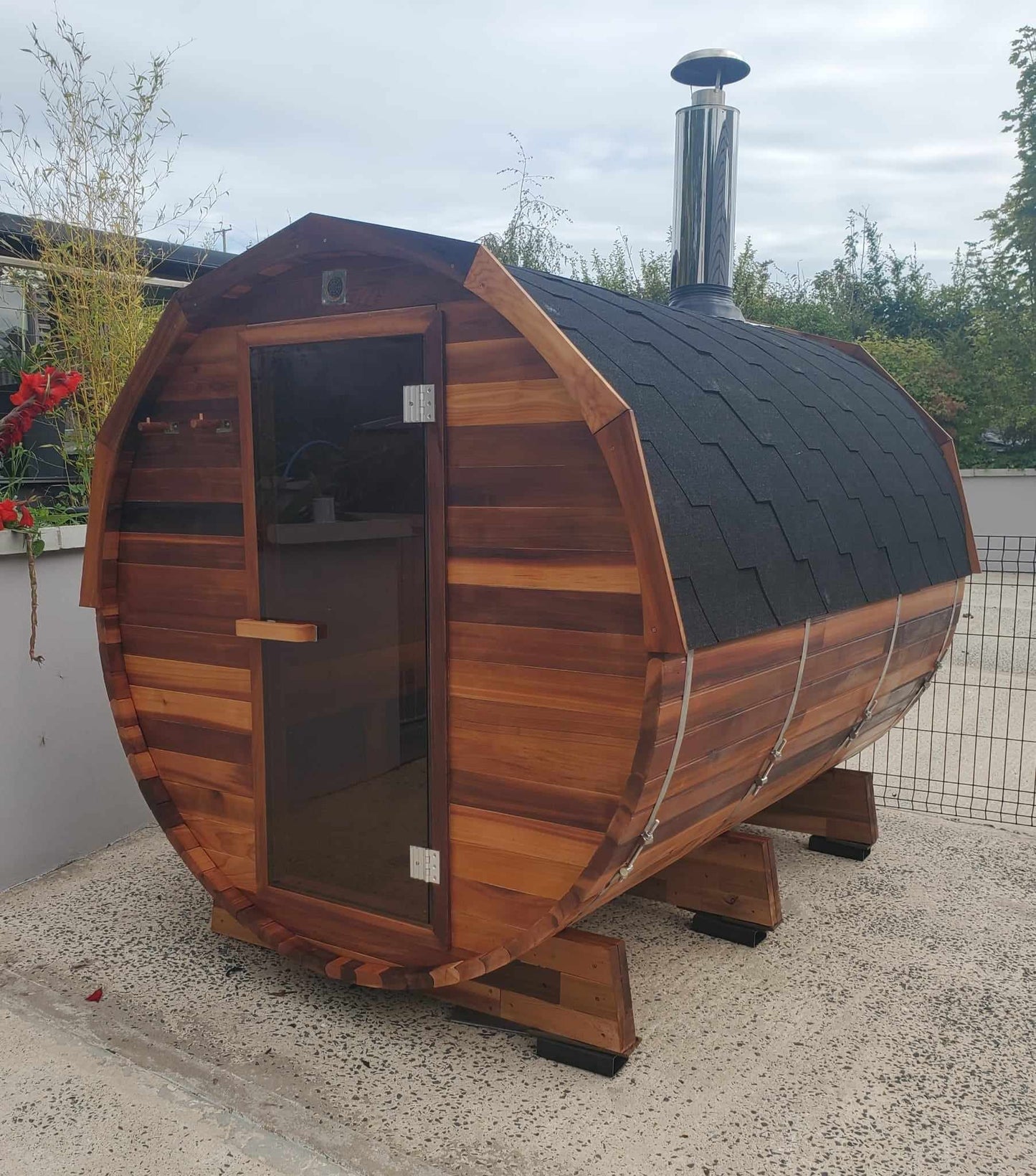 Canadian Cedar Wood-Fired Sauna 4-6 People