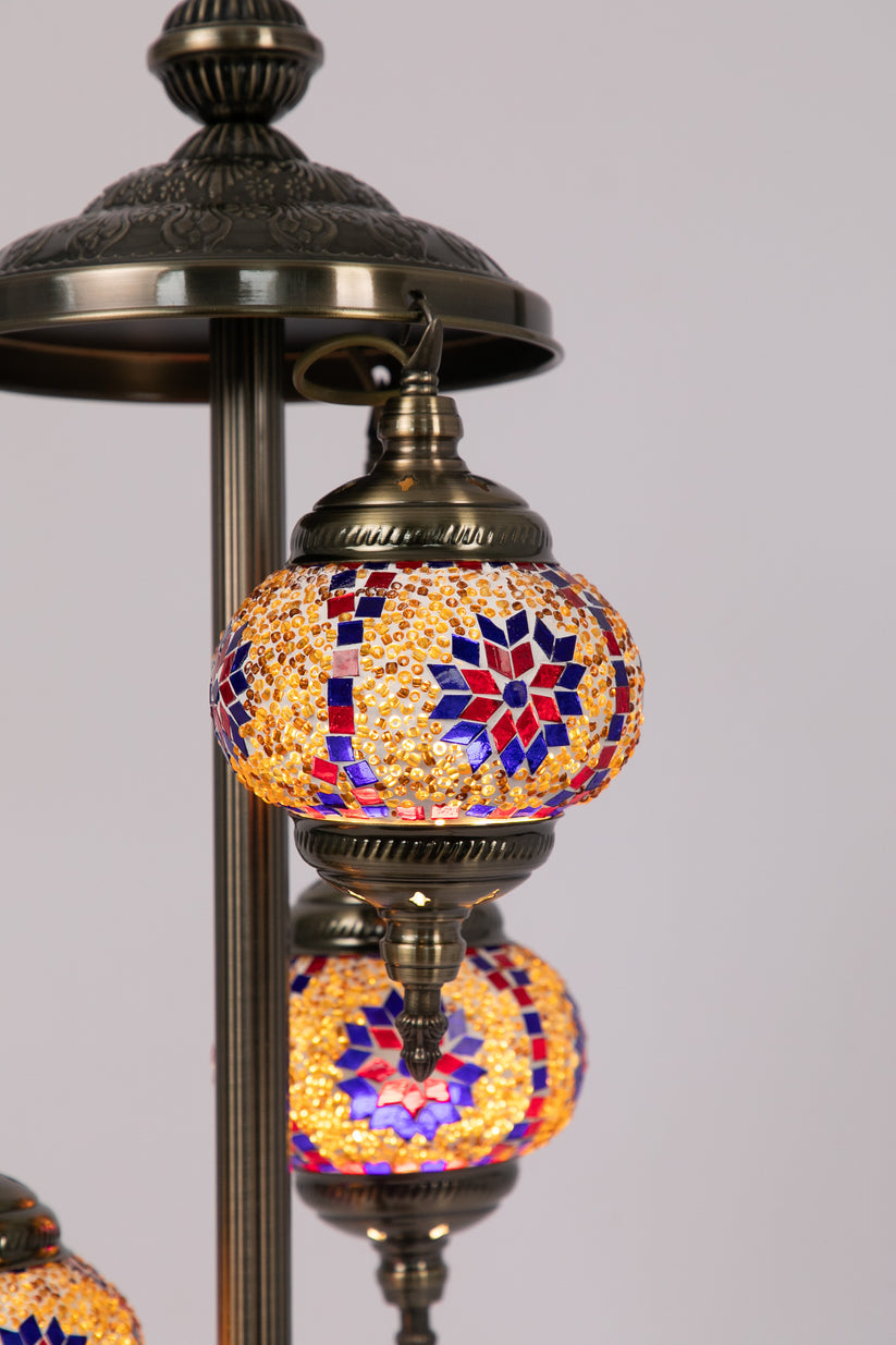 3 Globe Moroccan Table Lamp (Red/Blue Star)