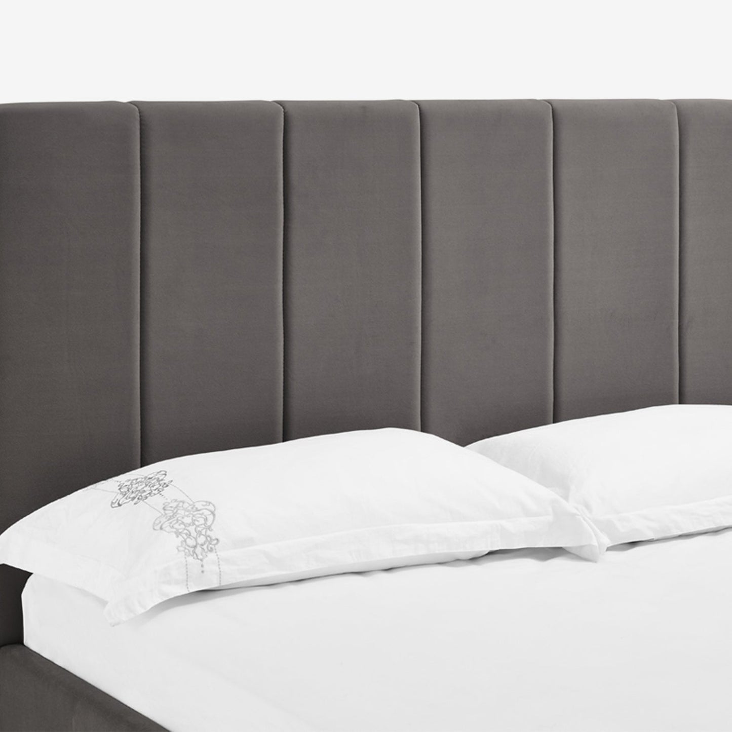 Lisa 4'6 Bed - Grey Velvet