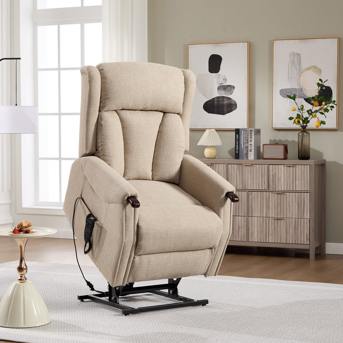 Hartfield Tilt and Lift Chair